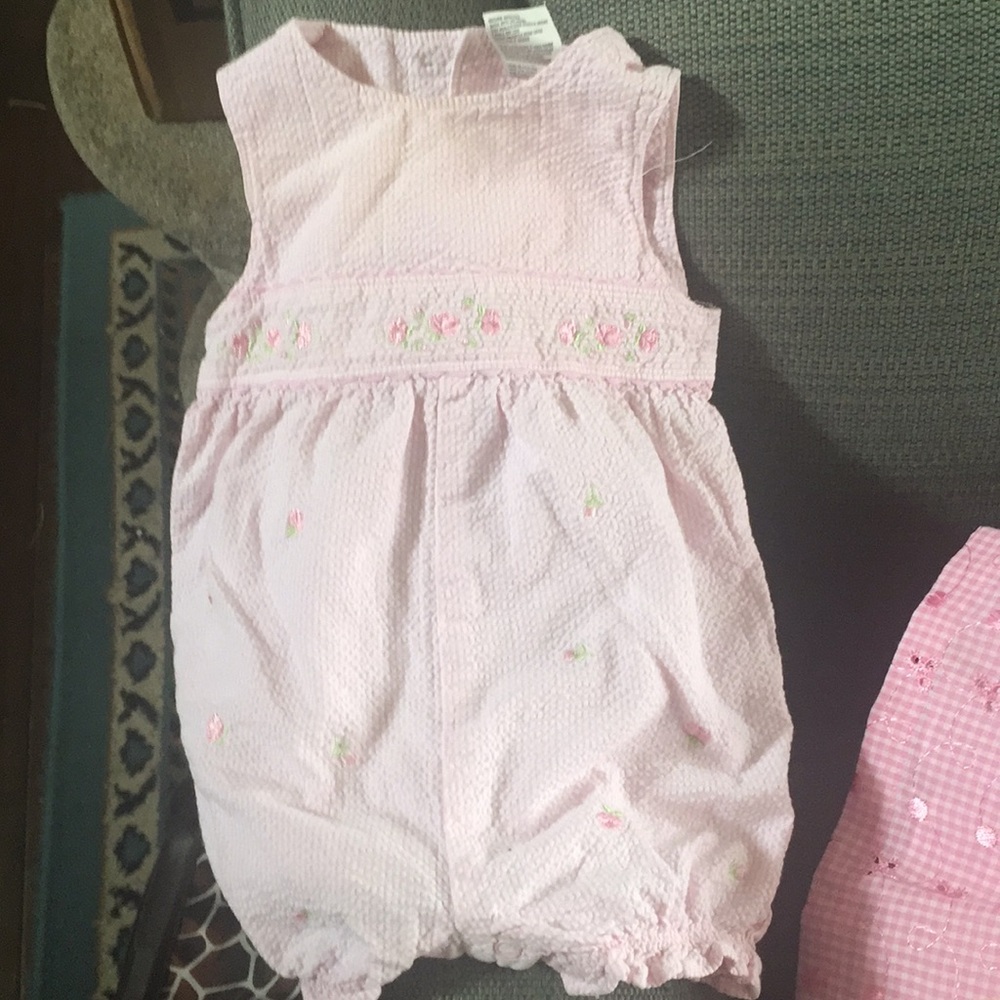 Pink with Flowers 🌸 Romper!
